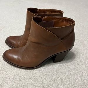 Lucky brand bootie boots women size 10